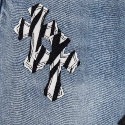 CH Cross Patch Jeans - CH0127 - Image 9