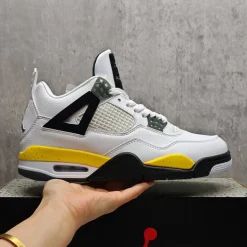 Air Jordan 4 "Tour Yellow" (2026) Shoes Sneakers - nk0005427 - Image 3